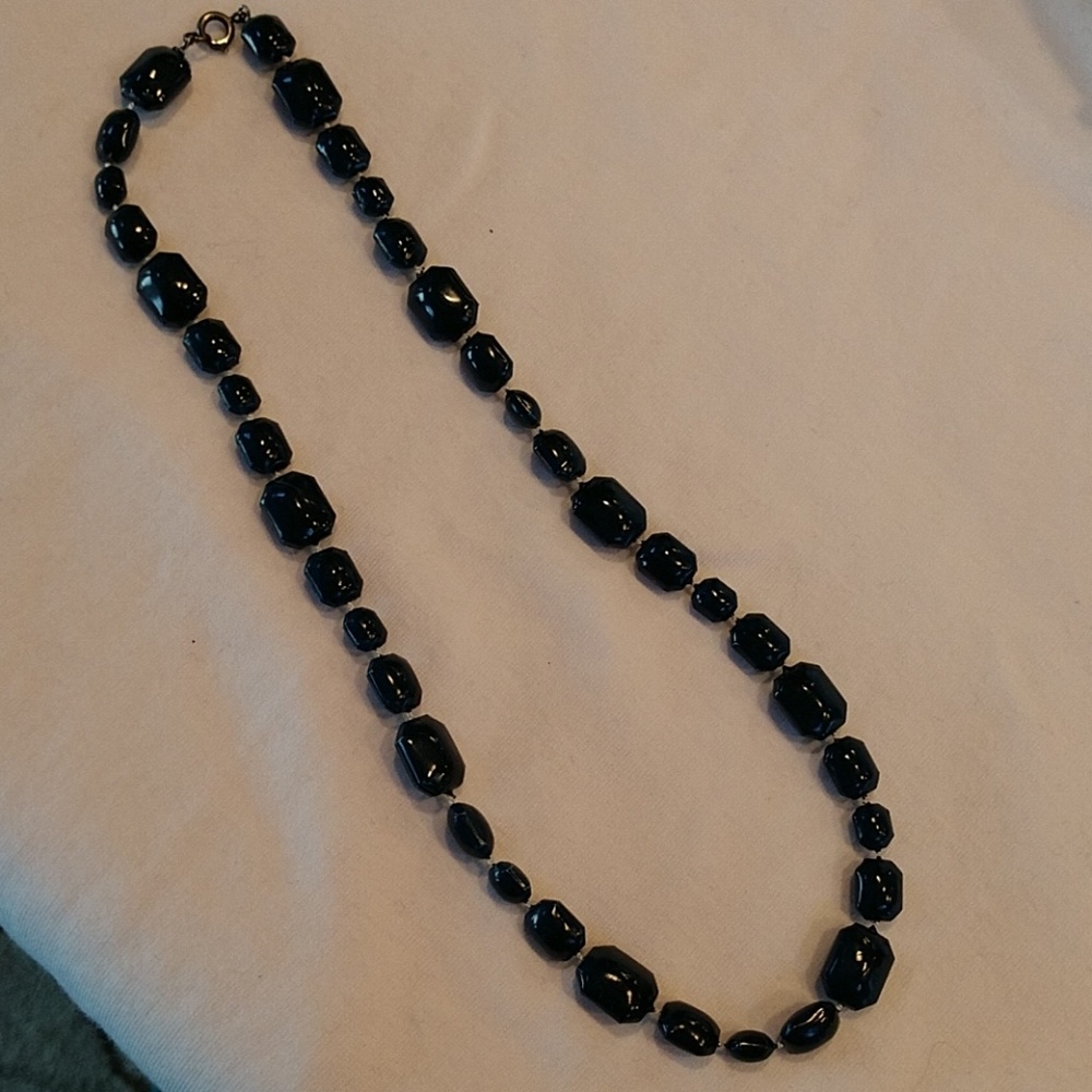 Navy beaded necklace